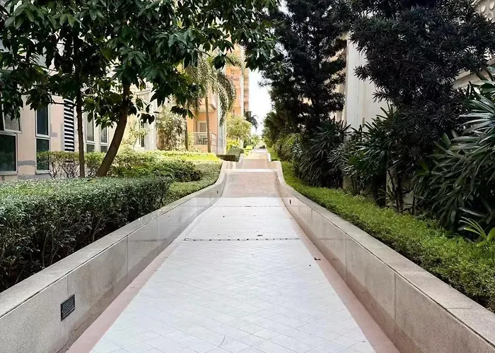Venice Luxe Stylish, 1 Bedroom, Pool, Netflix, Kitchen, Canal Mall Access For 3 Guests Only * Manila