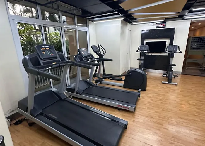 Apartment Venice Luxe Stylish, 1 Bedroom, Pool, Netflix, Kitchen, Canal Mall Access For 3 Guests Only *